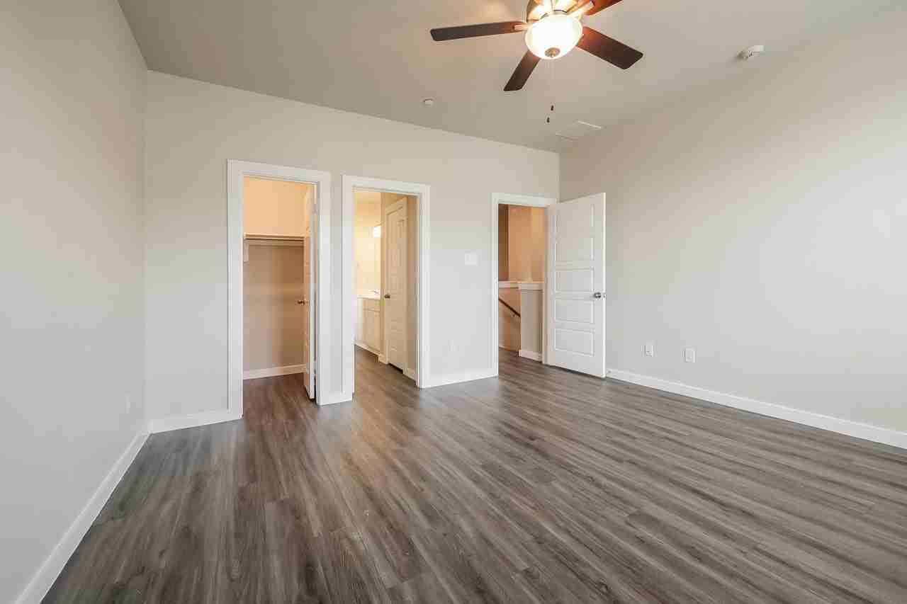 18435 Idyllic Aly - Photo 7 of 8