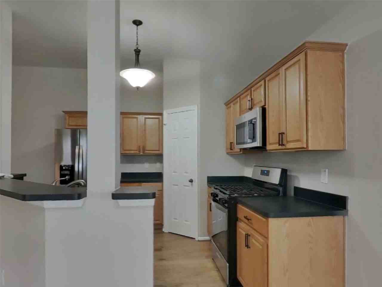 2205 Highland Hills Dr - Photo 4 of 8