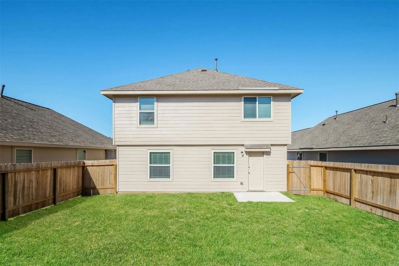 2515 Westslope Dr - Photo 3 of 8