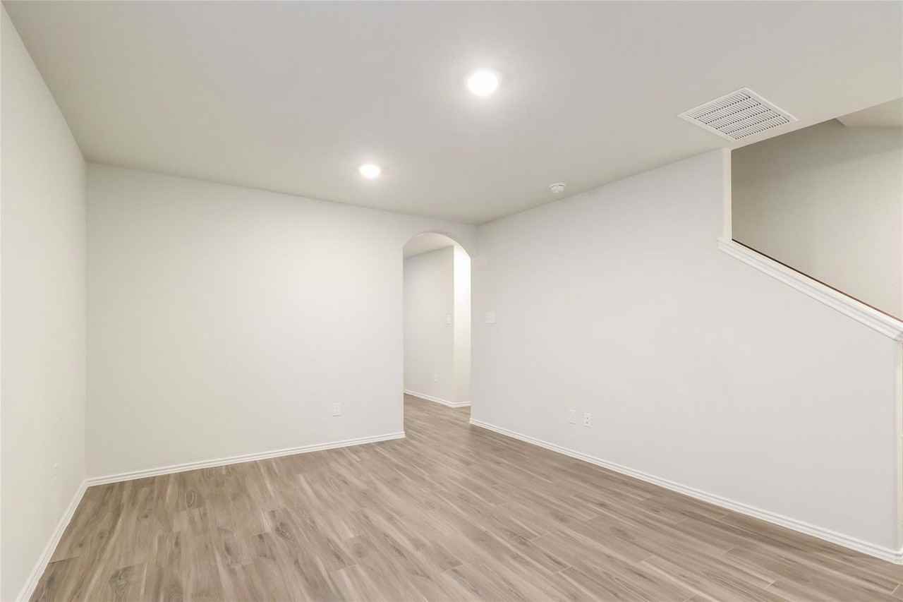 2515 Westslope Dr - Photo 7 of 8