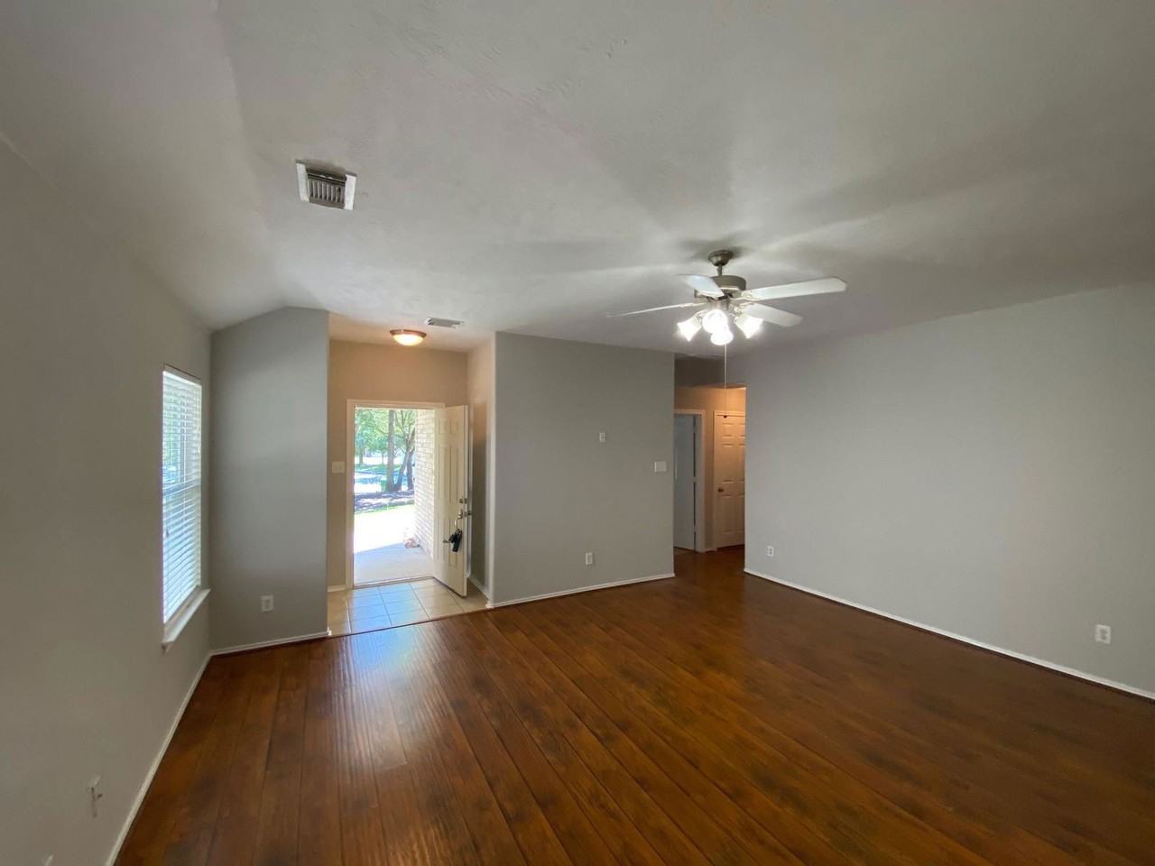 38 W Sage Creek Pl - Photo 4 of 8