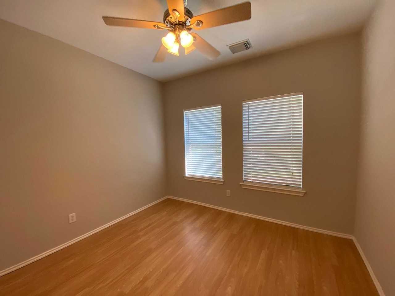 38 W Sage Creek Pl - Photo 7 of 8