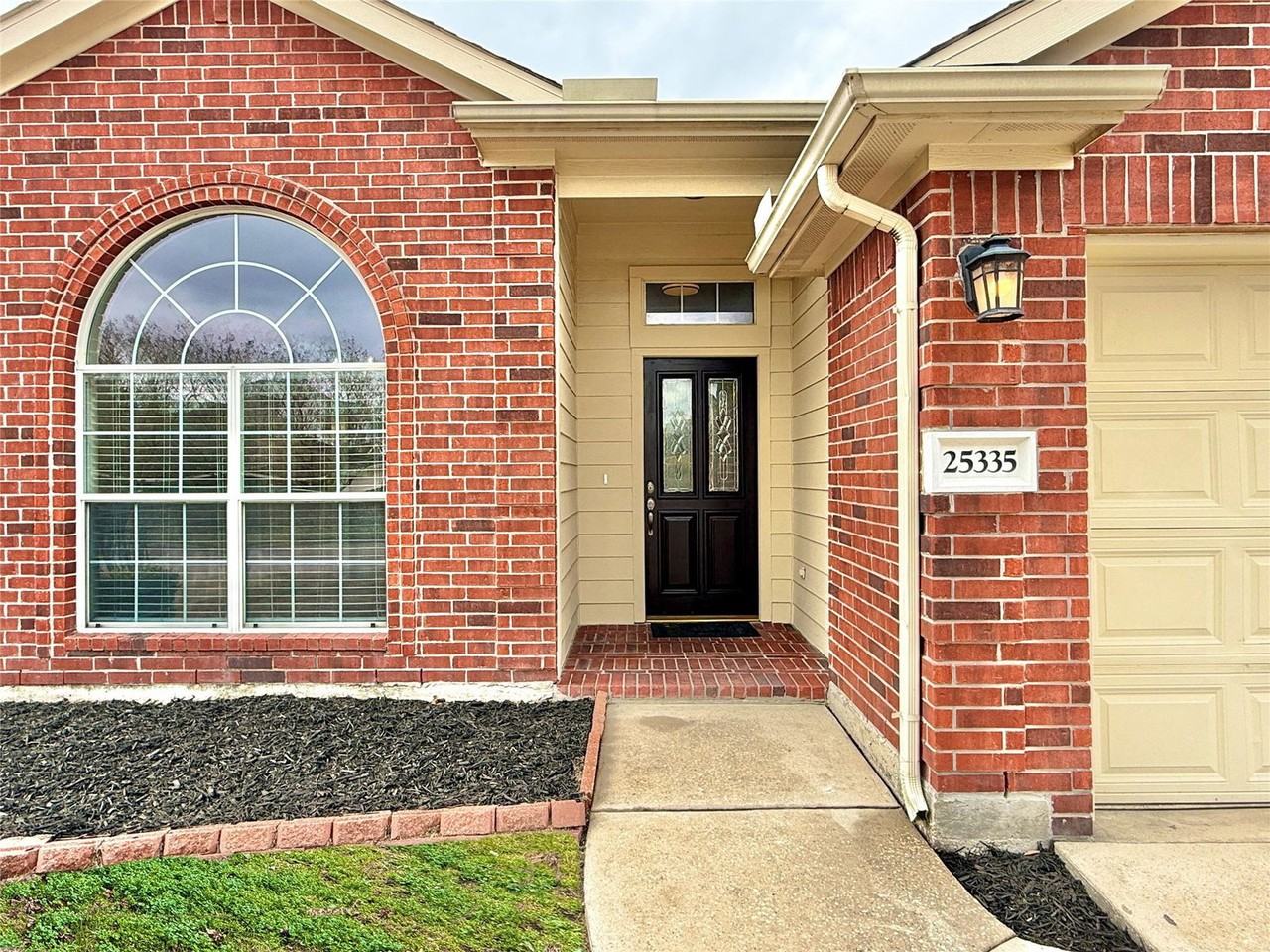 25335 Rayford Crest Dr - Photo 3 of 8