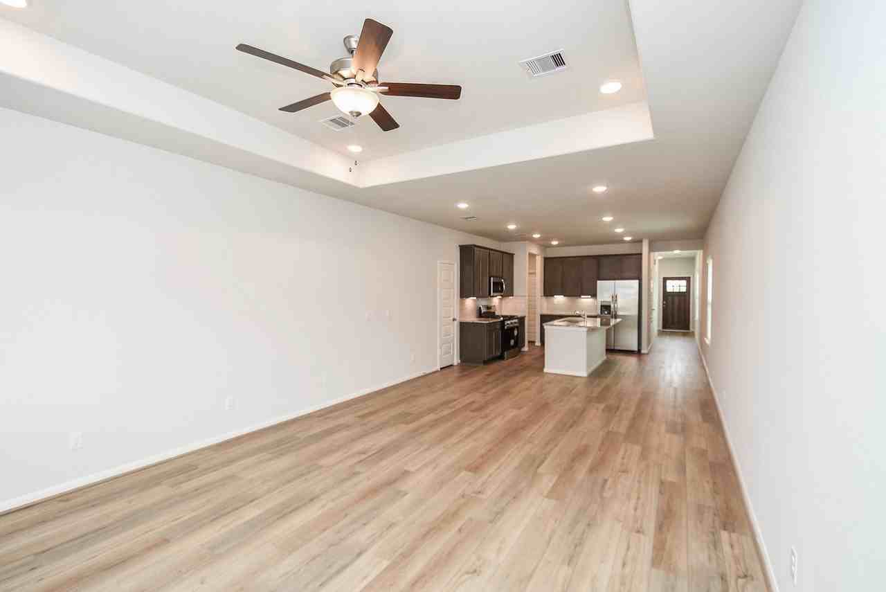 8319 Bristle Cone Pine Way - Photo 2 of 8