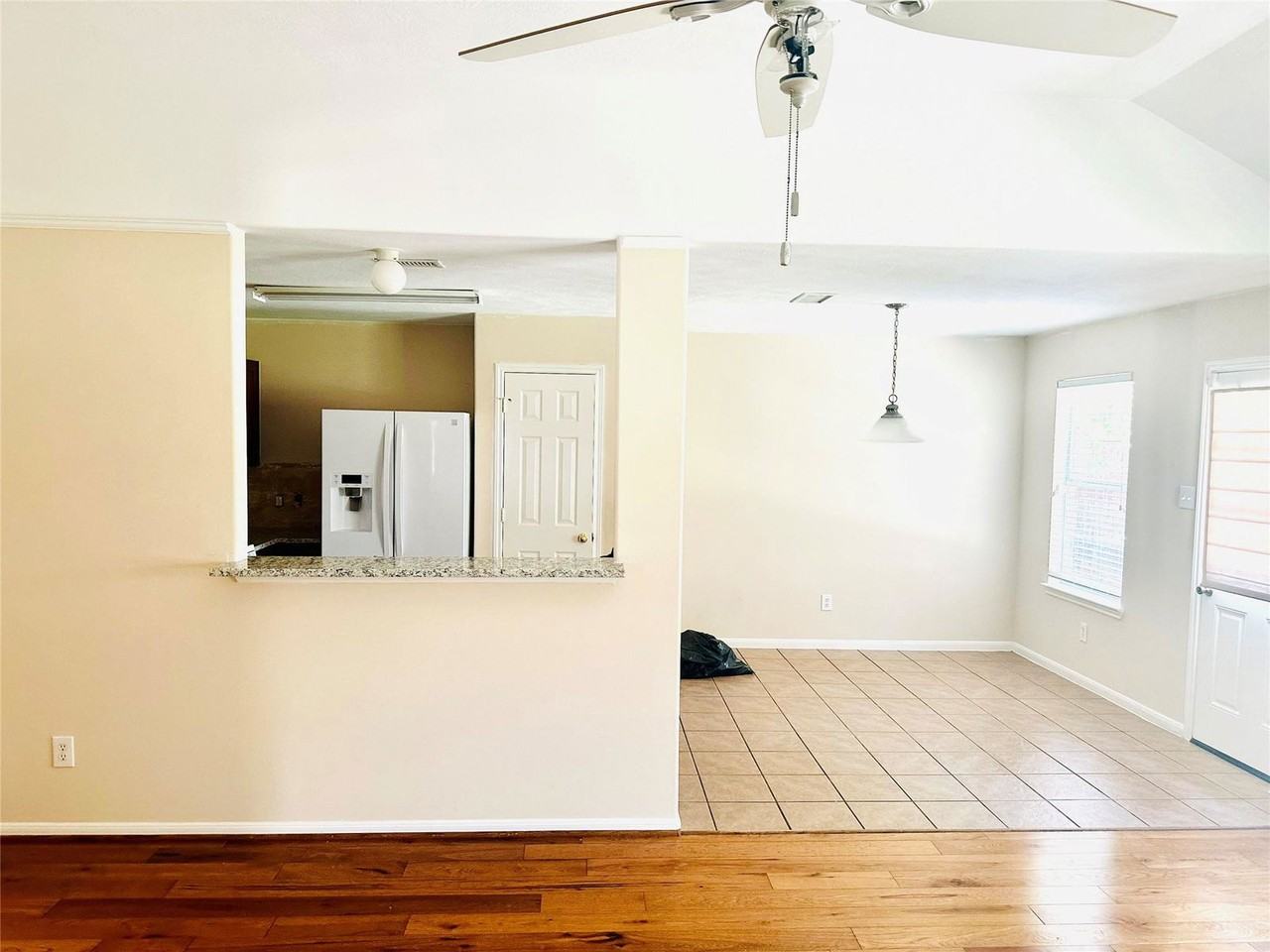 25330 Barmby Dr - Photo 4 of 8