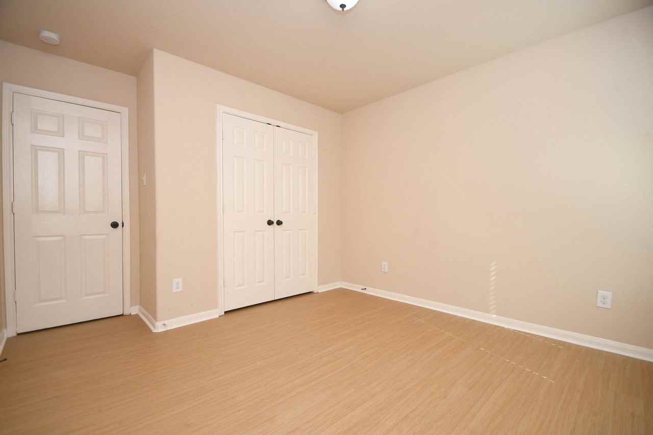 10015 Bitternut Hickory Ln - Photo 6 of 6