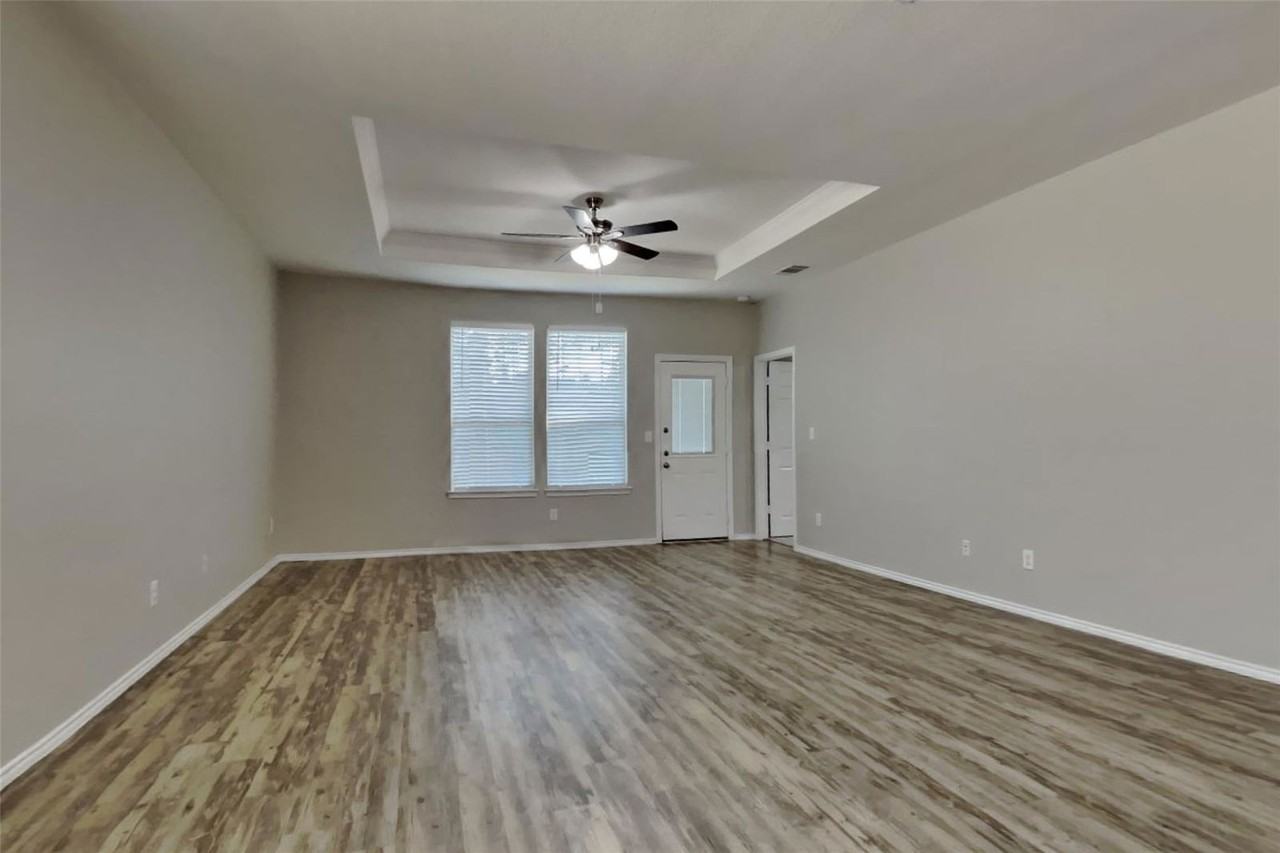 4295 Roaring Timber Dr - Photo 3 of 8