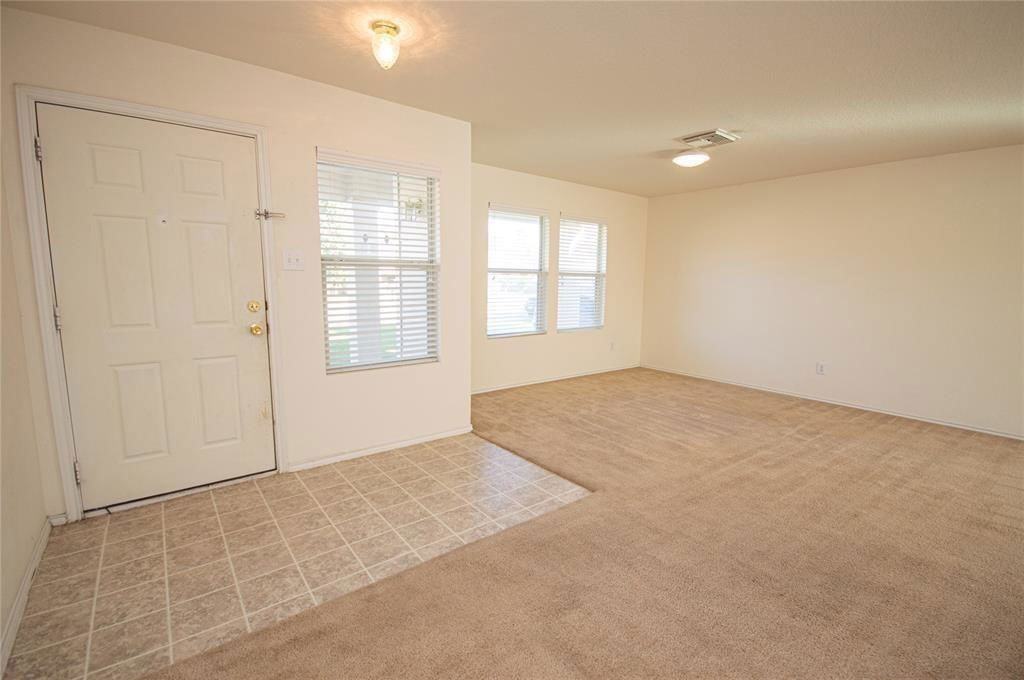 310 Falling Pine Dr - Photo 2 of 8