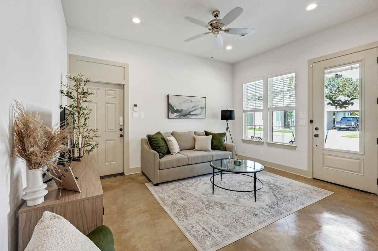 33455 Buckshot Ln #77 - Photo 5 of 8