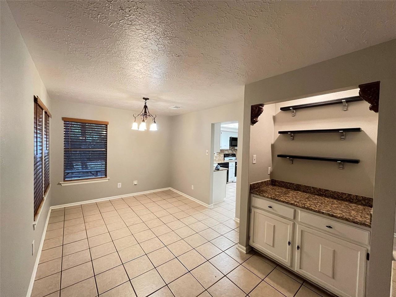 17 Briervine Ct - Photo 7 of 8