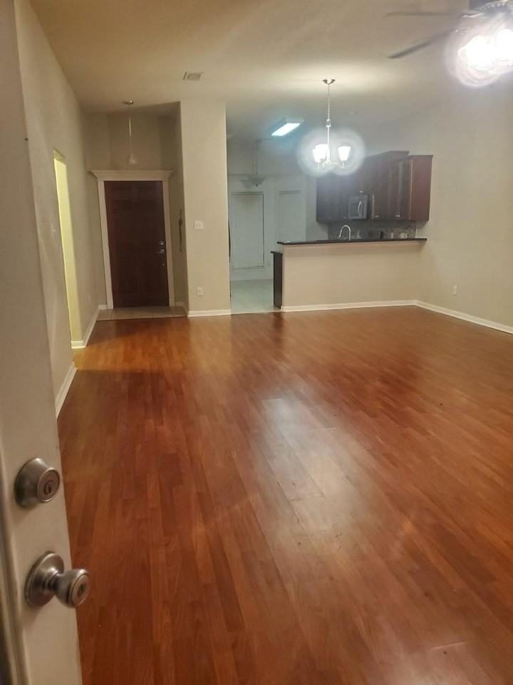 254 Maple Ln - Photo 4 of 8