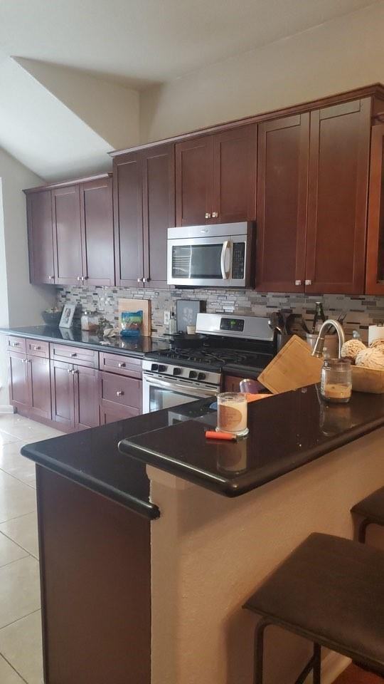 254 Maple Ln - Photo 7 of 8