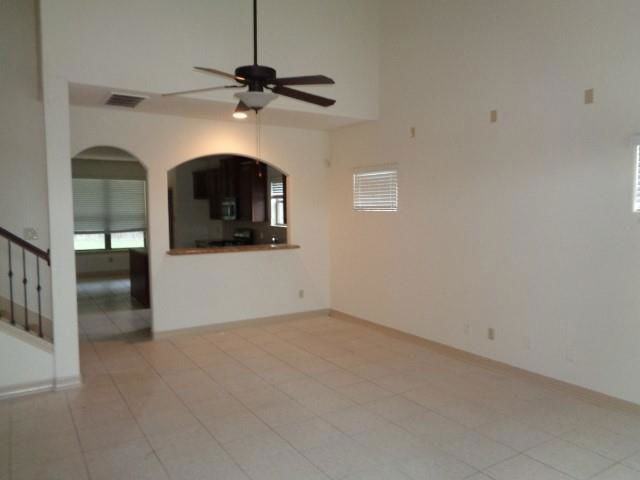 10205 Wood Fern Ct - Photo 4 of 8