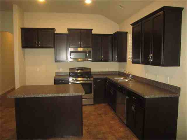 9451 Elliotts Ct - Photo 4 of 8