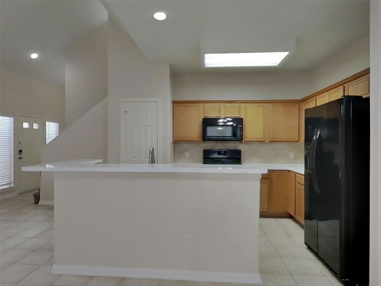 2906 Crescent Bend Rd - Photo 2 of 8