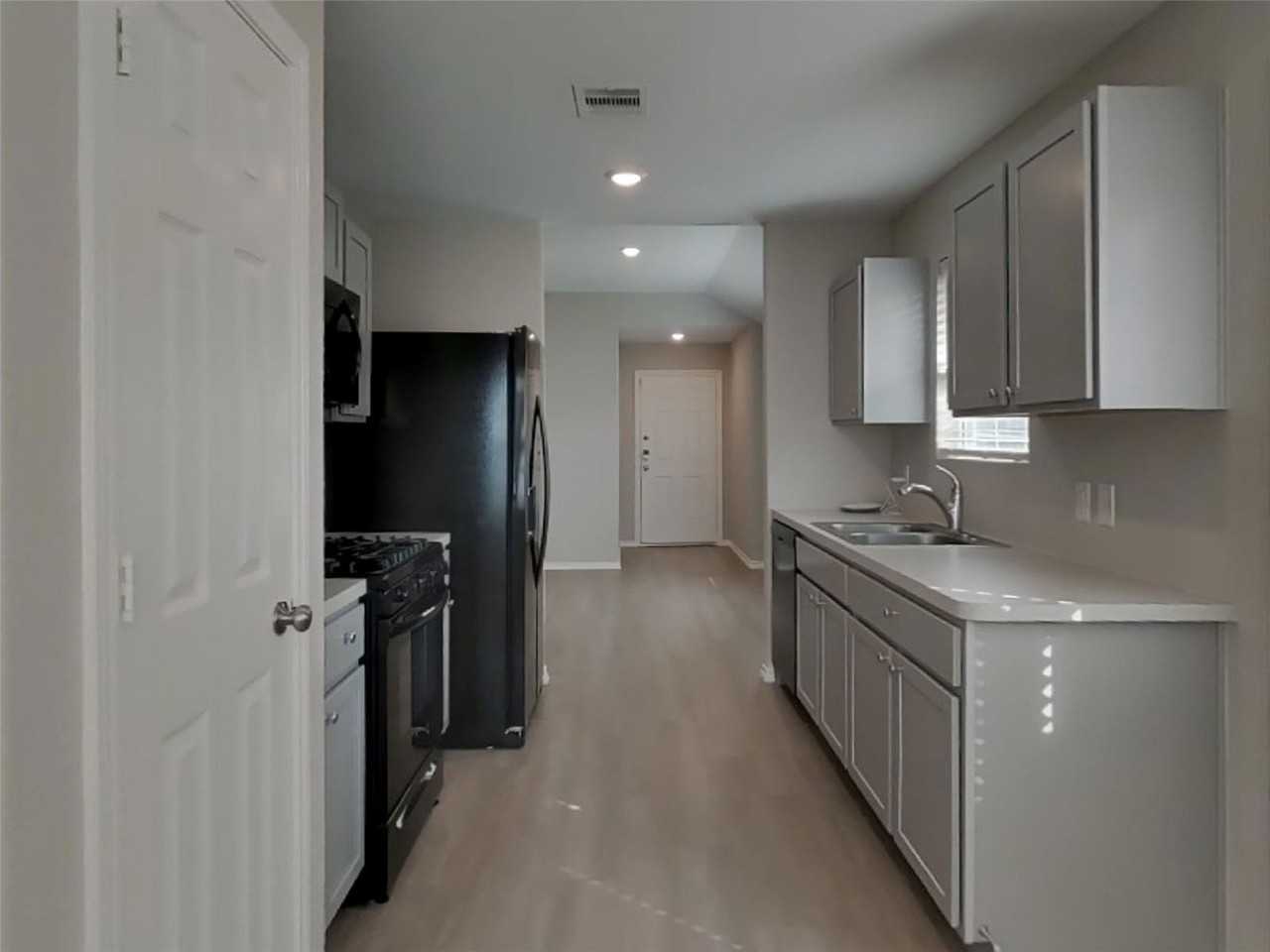 11151 N Lake Mist Ln - Photo 5 of 8