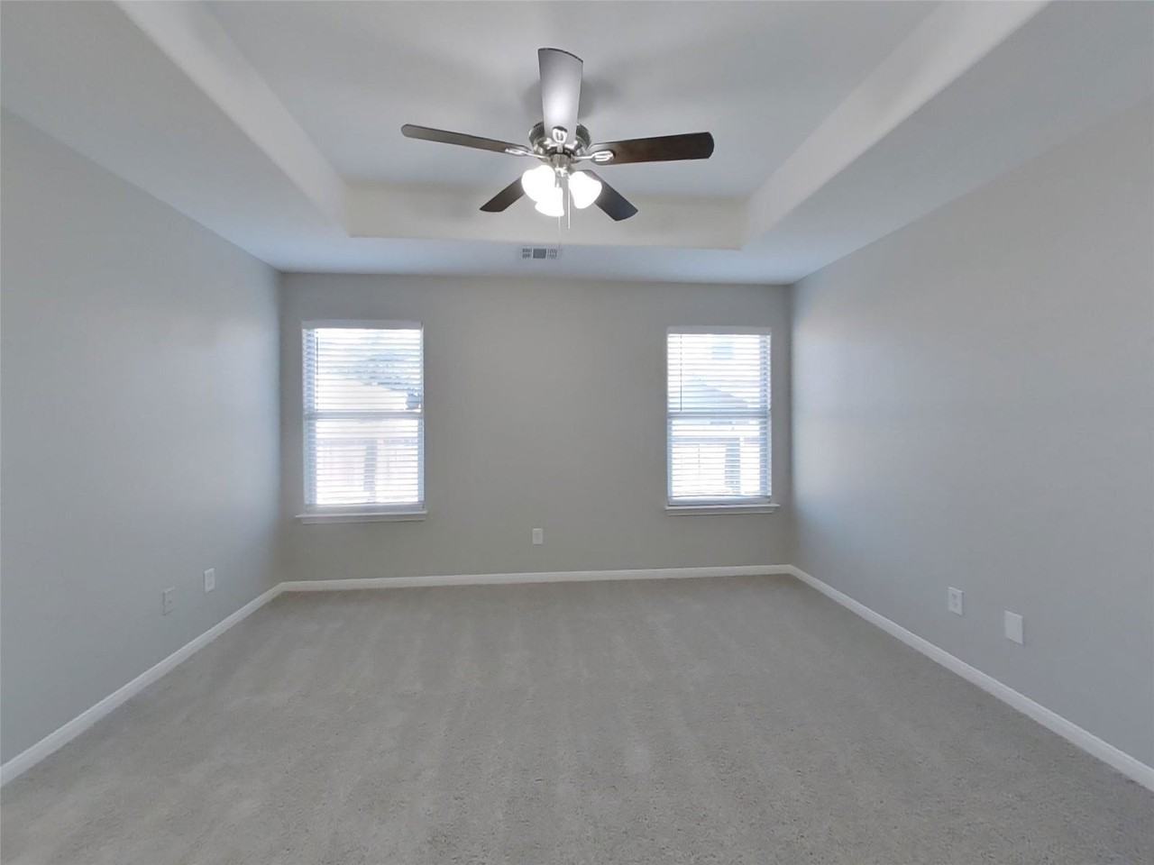 16229 Summerset Estates Blvd - Photo 5 of 8