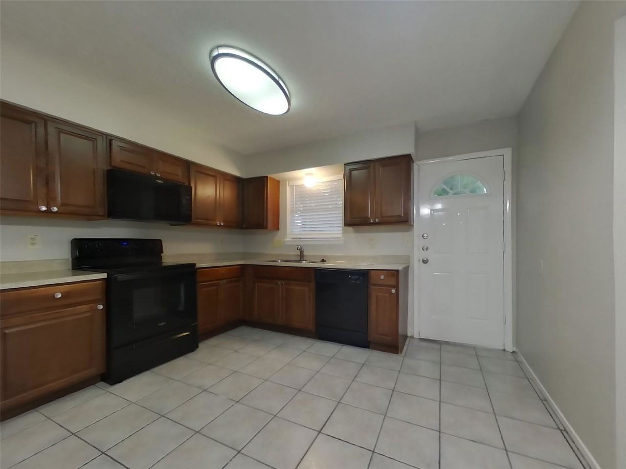 4615 Tealgate Dr - Photo 5 of 8