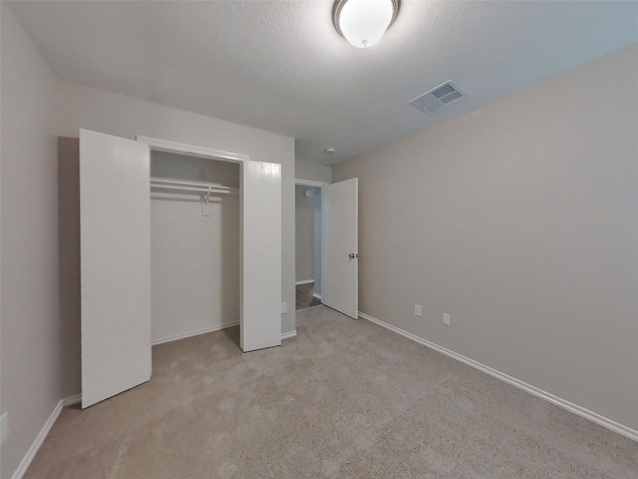 1607 Katydid Ct - Photo 4 of 8