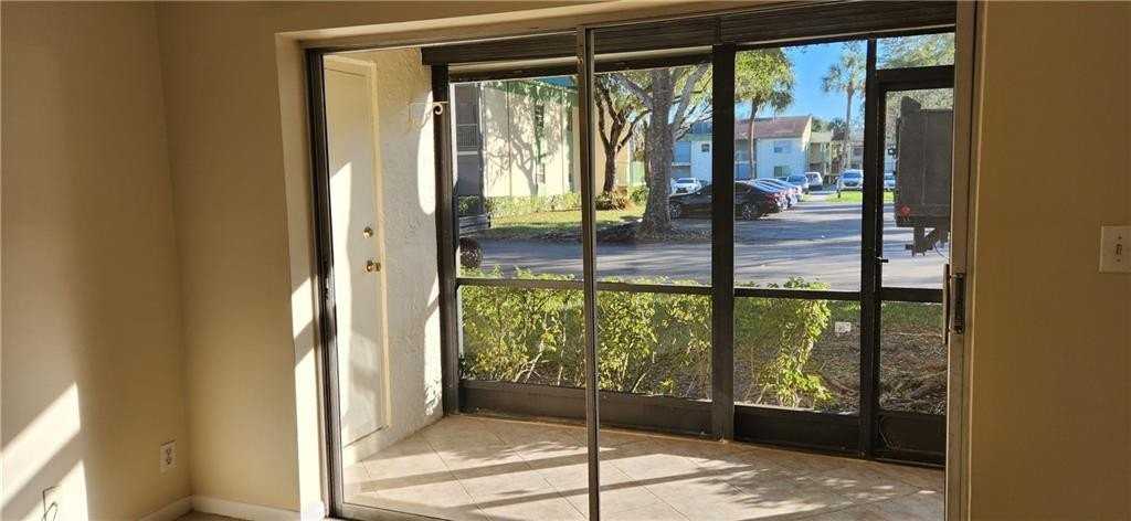 4143 Nw 90th Ave #105 - Photo 3 of 26