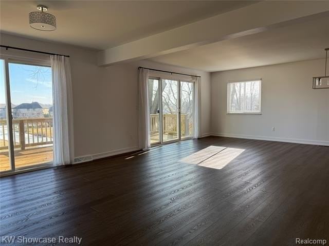 3506 Moberly Dr - Photo 3 of 17