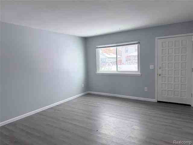 166 W Coy Ave - Photo 3 of 17