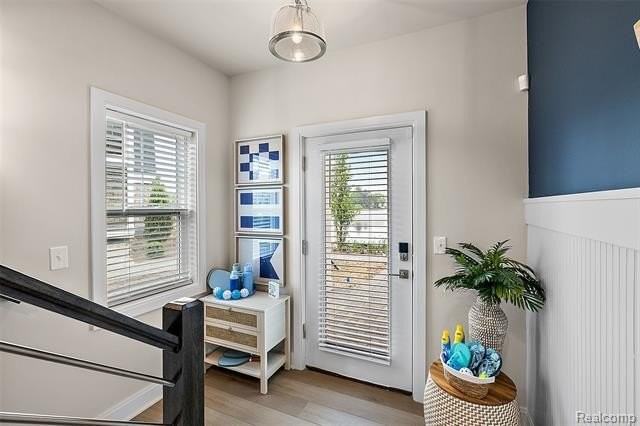 124 Heights Rd - Photo 3 of 50