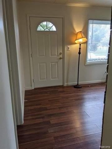 5833 Harold St - Photo 2 of 22