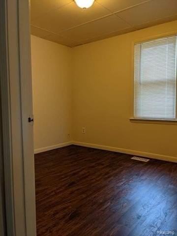 5833 Harold St - Photo 6 of 22