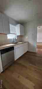 910 N Gulley Rd - Photo 3 of 10