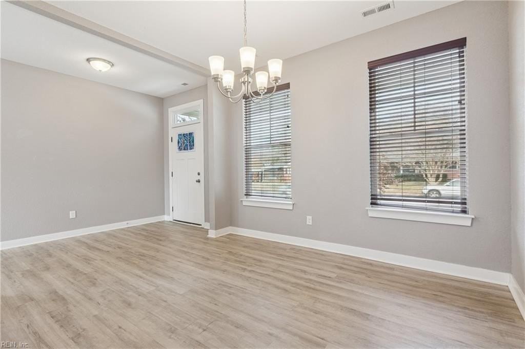 2521 Dominion Ave - Photo 5 of 39