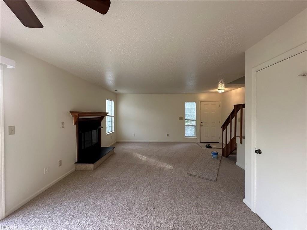 4626 Genoa Cir - Photo 3 of 15