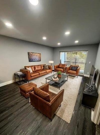 1630 Embassy Dr #306 - Photo 2 of 10