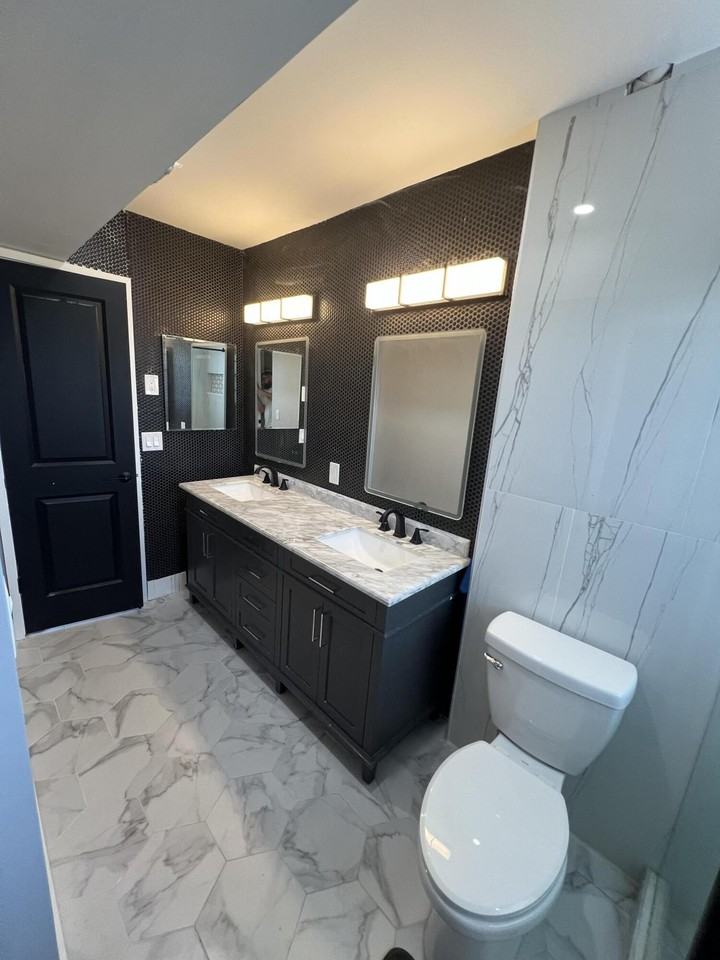 1630 Embassy Dr #306 - Photo 6 of 10