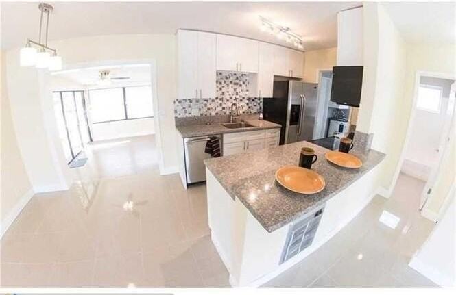 4108 SW 21st Street Street - Photo 2 of 7