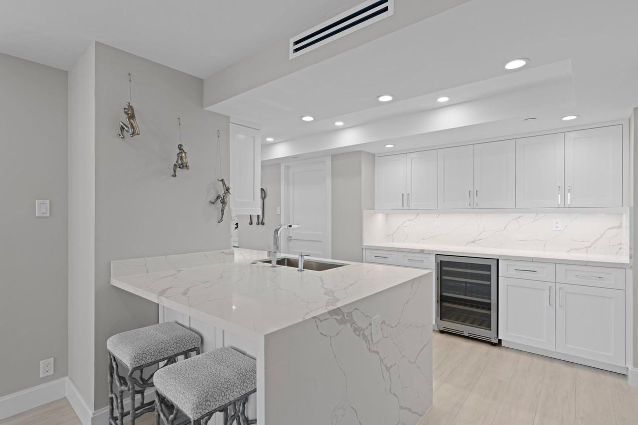 400 N Flagler Dr #1201 - Photo 7 of 27