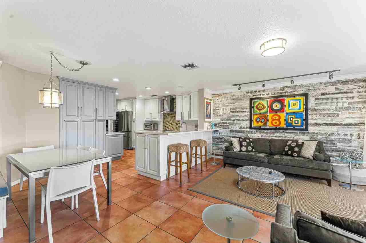 5218 Windsor Parke Dr - Photo 7 of 34