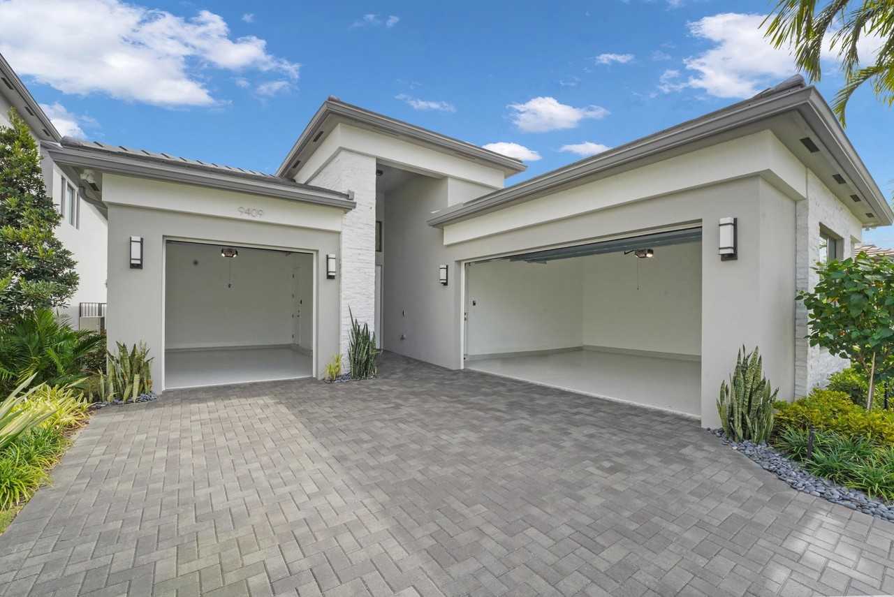 9409 Sunflower Meadow Rd - Photo 4 of 50