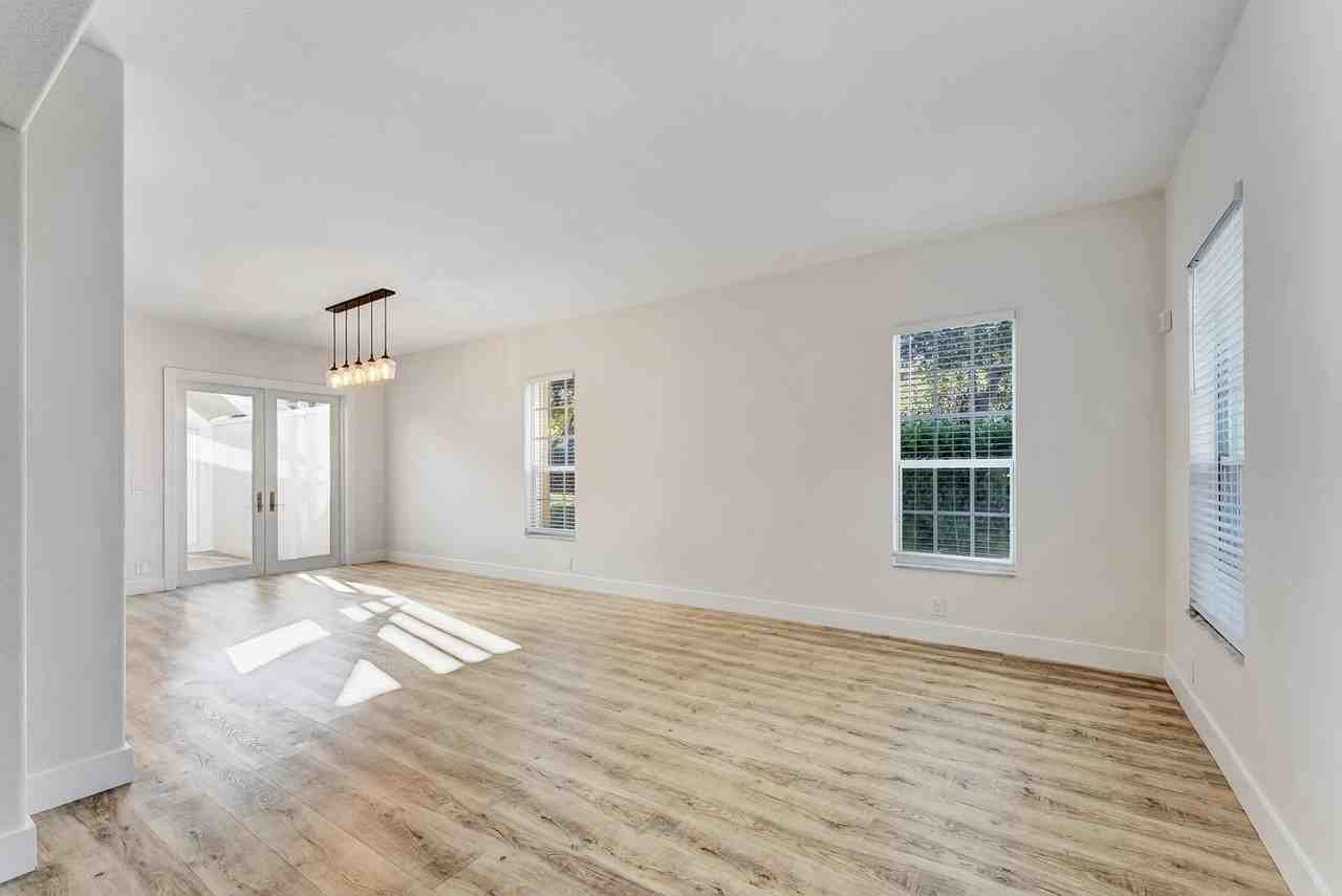 406 Nw 25th Ave - Photo 5 of 39