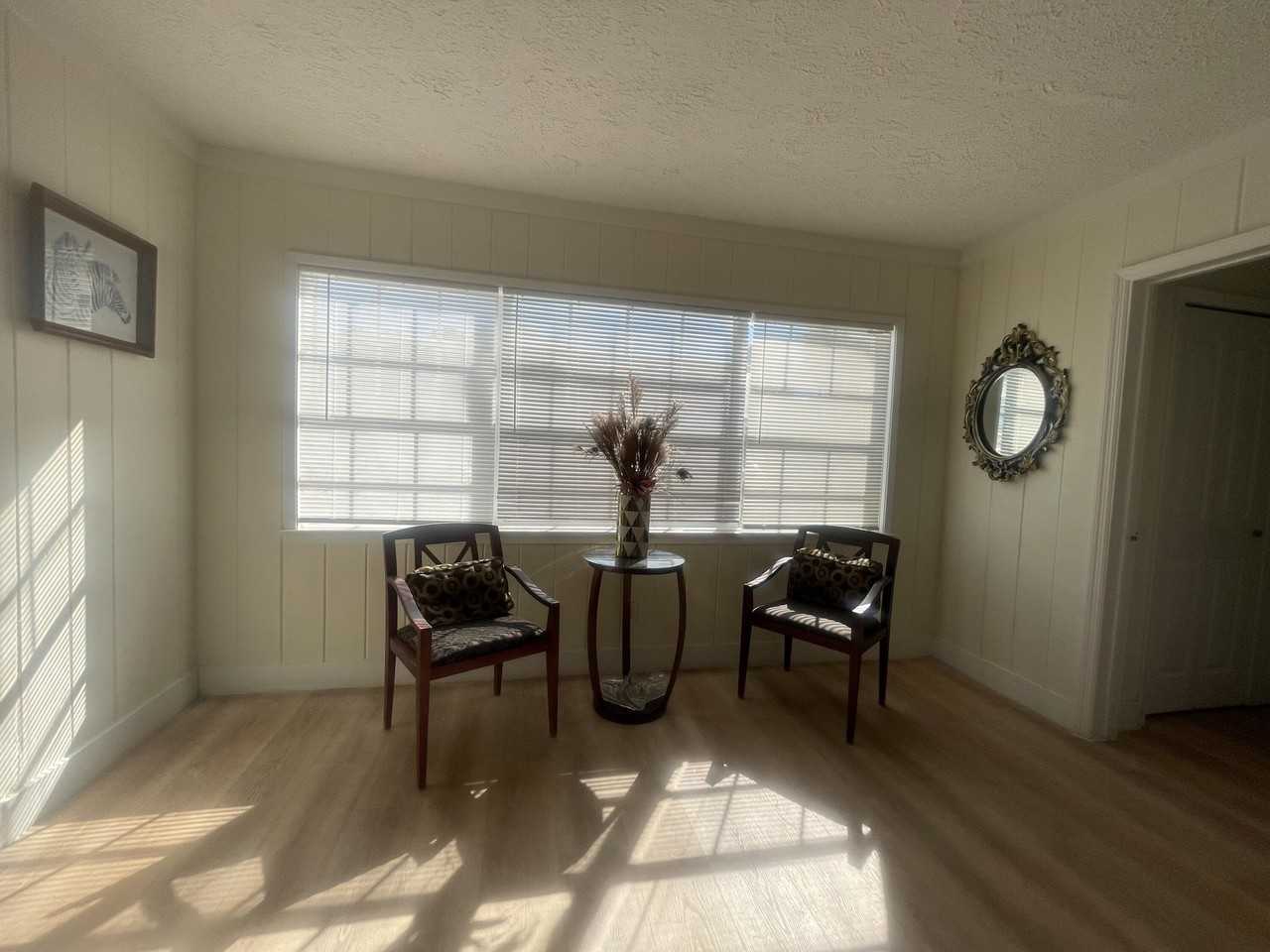 904 Boston Ave #2 - Photo 7 of 36