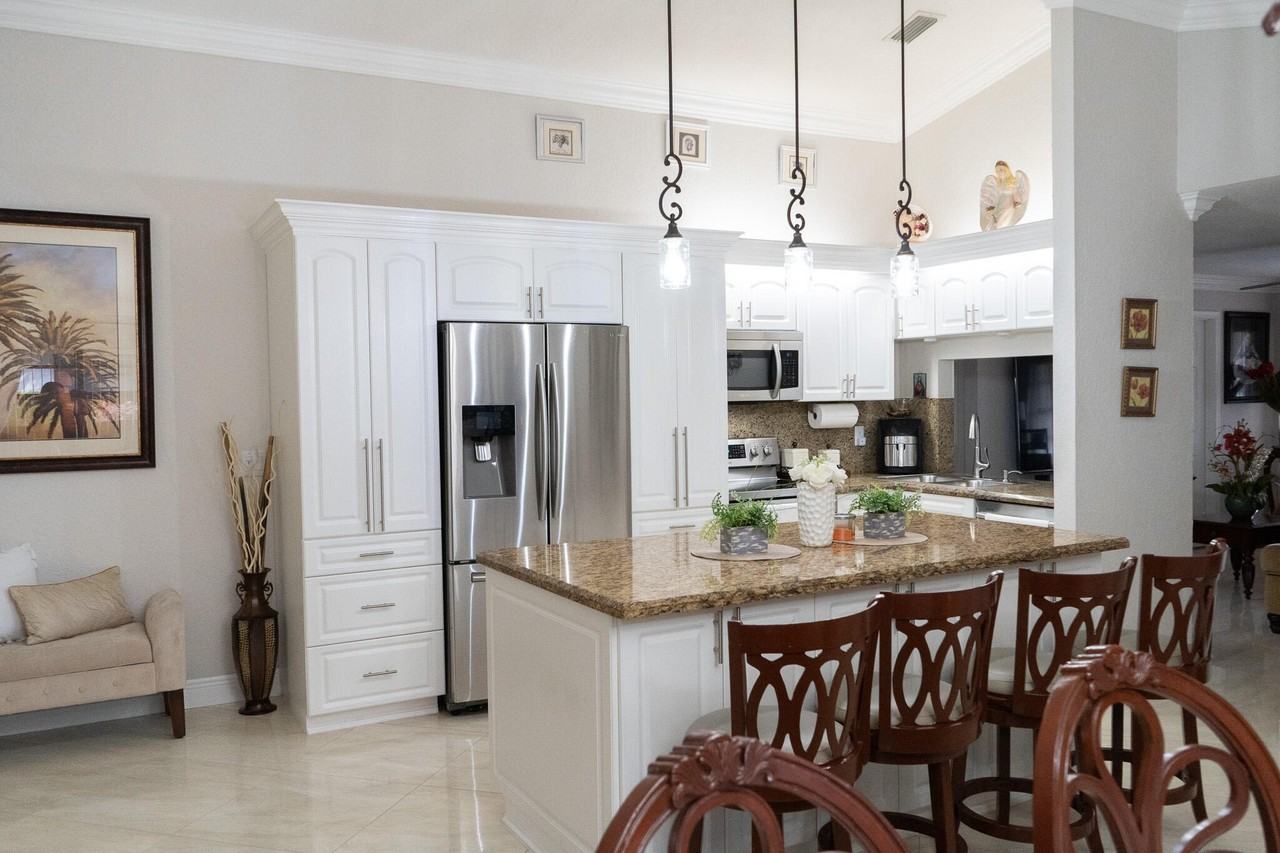 5360 Kim Ct - Photo 7 of 27