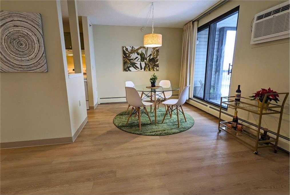 6500 Woodlake Dr #804 - Photo 5 of 32