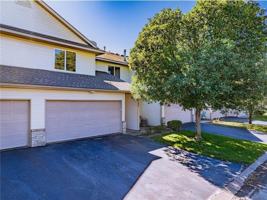 featured image of 1122 Crystal Pl W