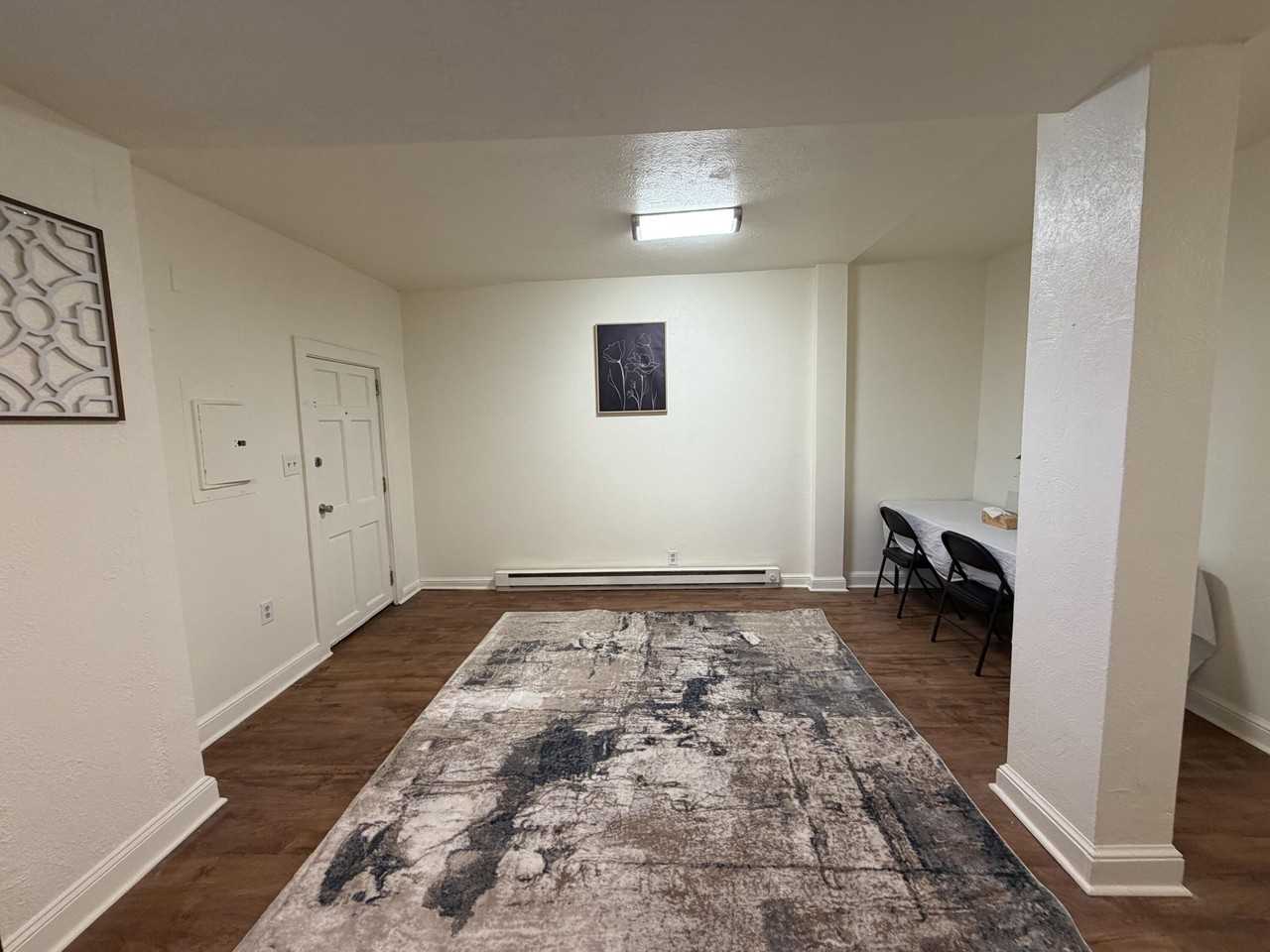 1209 Chapman Ave Sw #B - Photo 2 of 18