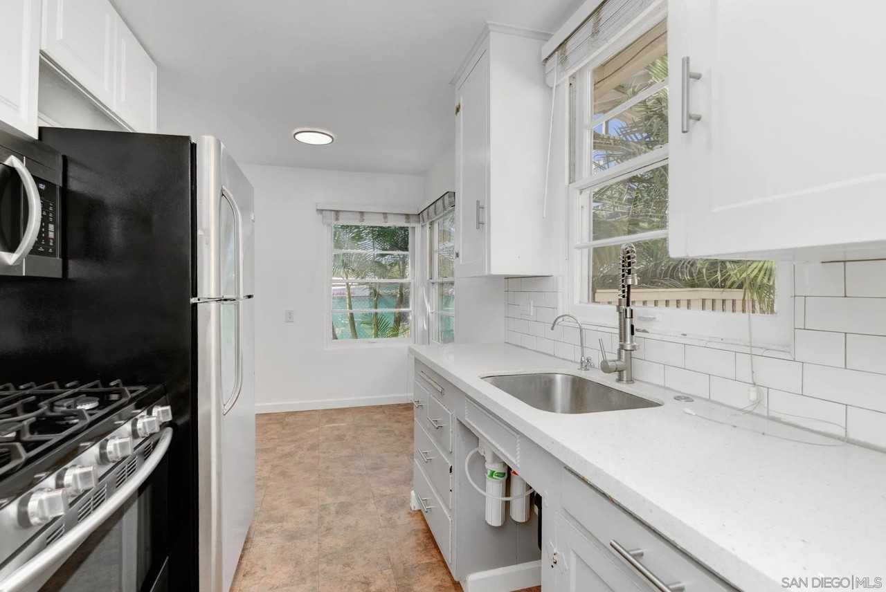 Juniper St - Photo 7 of 18