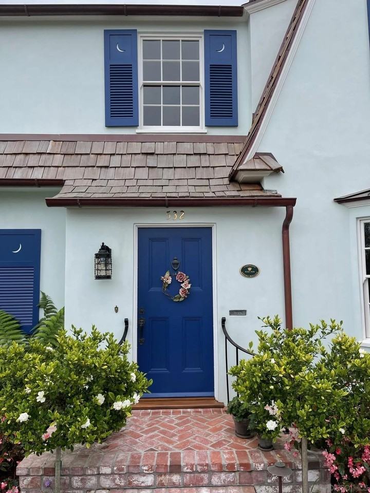 532 Marina Ave - Photo 3 of 32