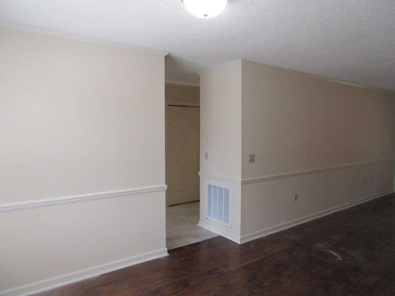 110 Delorme Ct - Photo 6 of 16