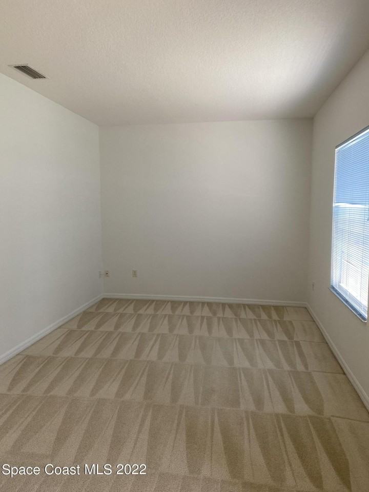 1737 Fairlight St Nw - Photo 6 of 29