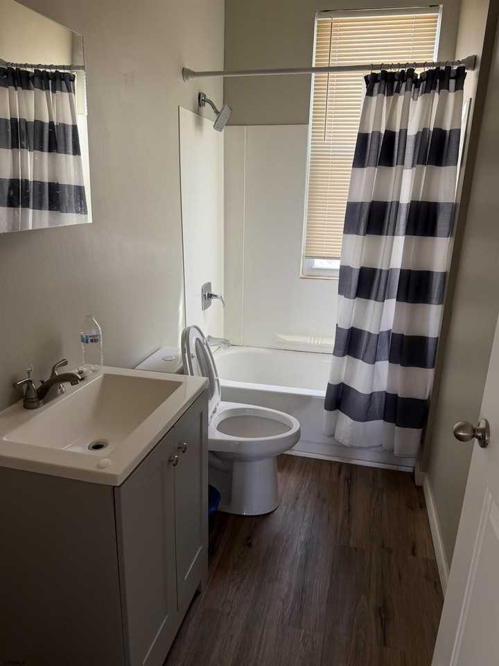 120 N Congress Ave - Photo 5 of 13