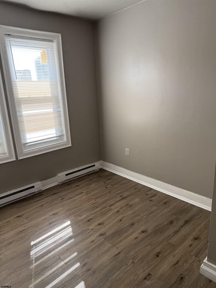 120 N Congress Ave - Photo 6 of 13